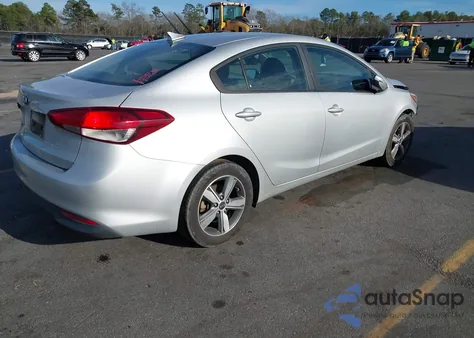 2018 Kia Forte Lx из США, поврежденный, VIN 3KPFL4A73JE172200